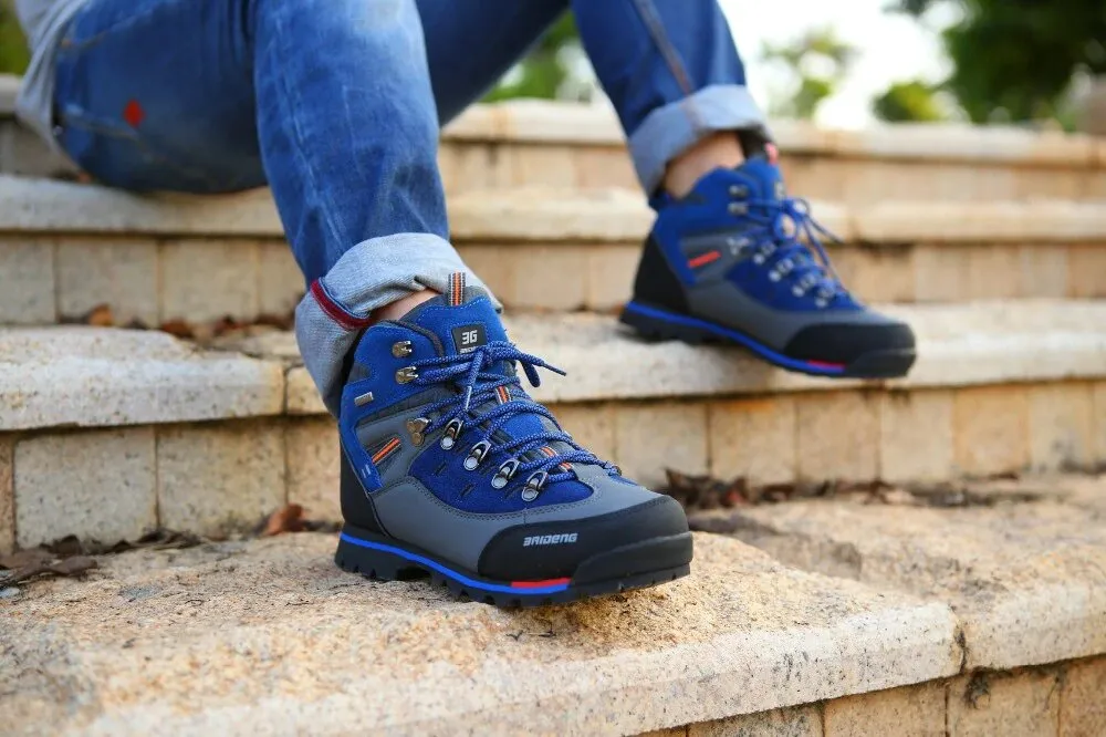 Men's Tactical Breathable Lace-Up Boots/Light Sneakers