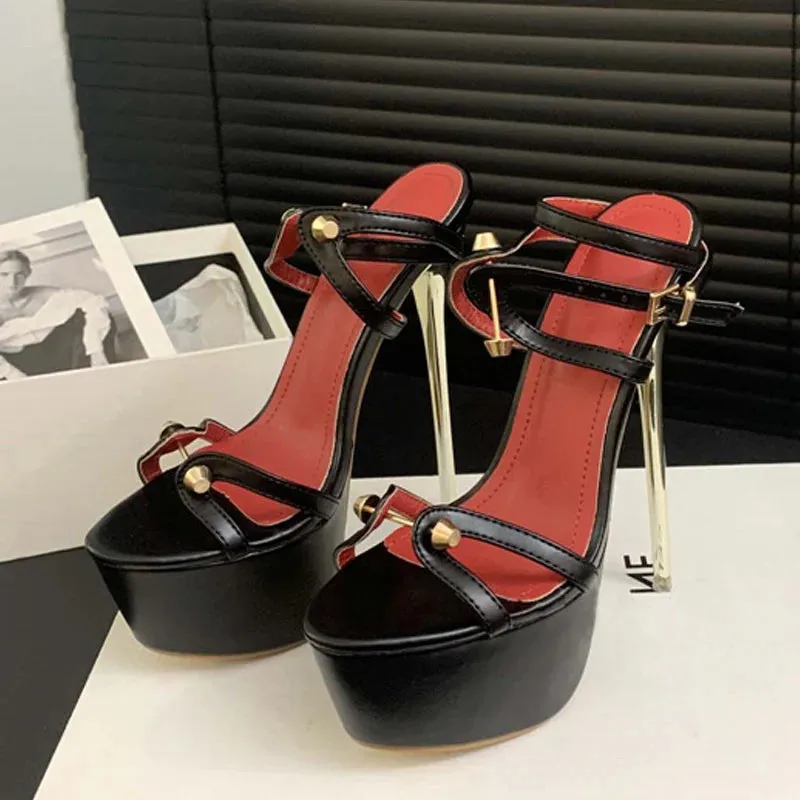 Metal detail Fashion Platform golden high heel Sandals